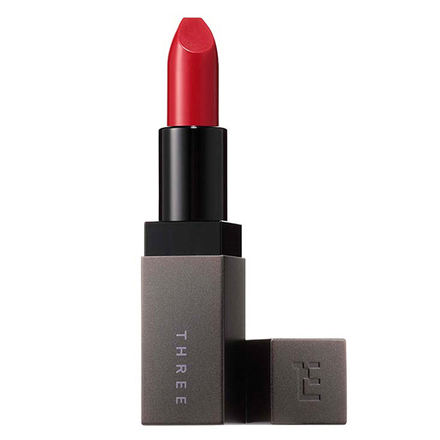 Daringly Distinct Lipstick / THREE