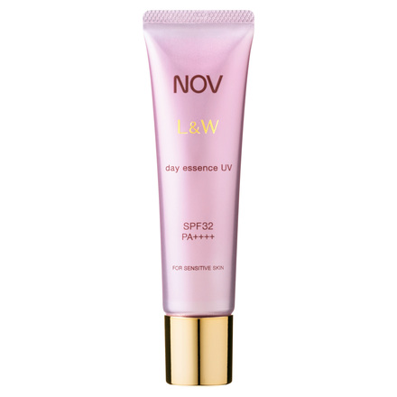 L&W day essence UV / NOV