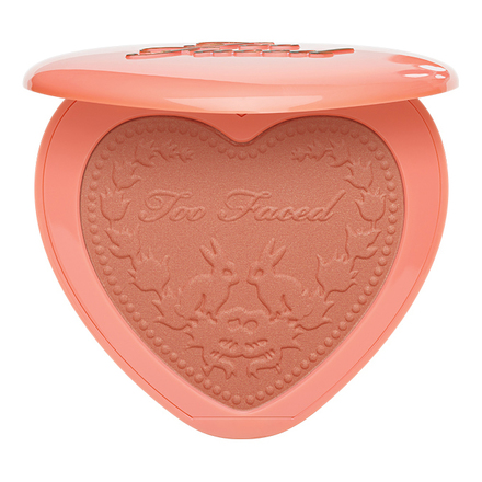 Love Flush Blush
LONG-LASTING 16-HOUR BLUSH / Too Faced