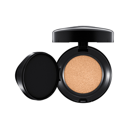 STUDIO FIX COMPLETE COVERAGE CUSHION COMPACT SPF 50/PA++++ / M・A・C