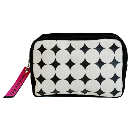 Square-Shaped Makeup Bag / @cosme store