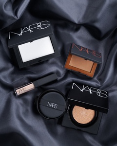 NARS / ＼数量限定／ベースメイクの人気アイテムを集めたお得なキット