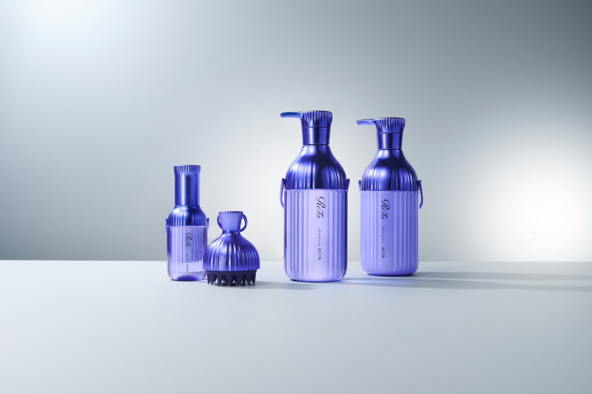 ReFa / 洗剤の使用なしで特定のにおいの原因菌を99.9%除菌『リファ