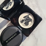 ソワン ノワール UV コンパクトパフ / ジバンシイ(パフ・スポンジ