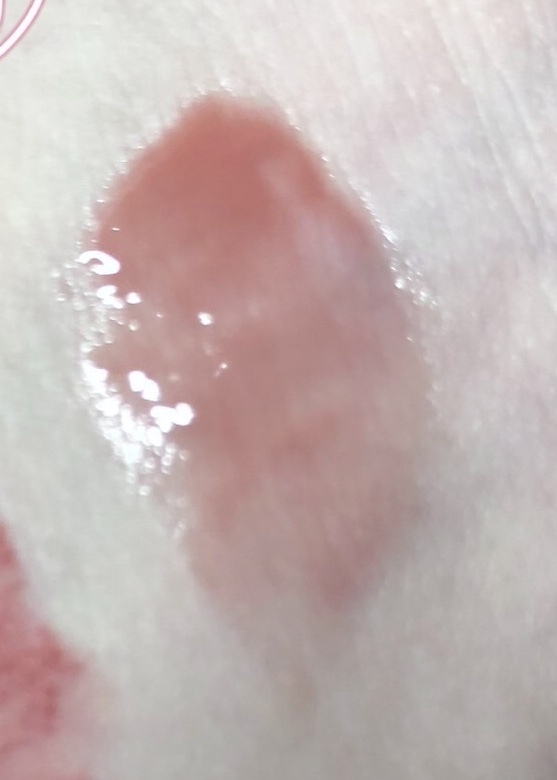 SPICY PINK �e�B���g �z���C�g�s�[�`�iY542�j�Ɏ��Ă��郊�b�v by �������� �̉摜