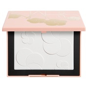 アジア売上No1*パウダーの限定パッケージ / NARS